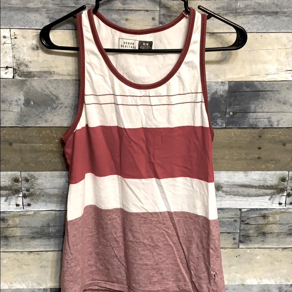 Urban heritage tank top✨free with purchase✨